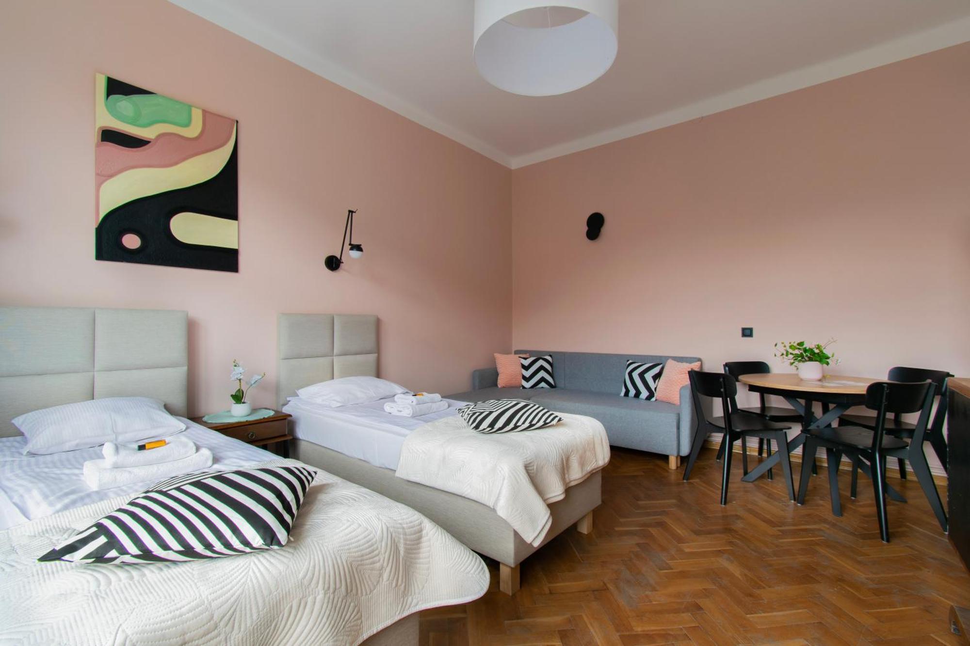 Central Apartments Warszawska Street クラクフ エクステリア 写真