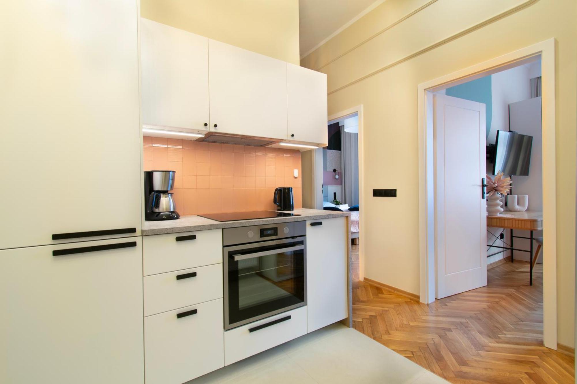 Central Apartments Warszawska Street クラクフ エクステリア 写真