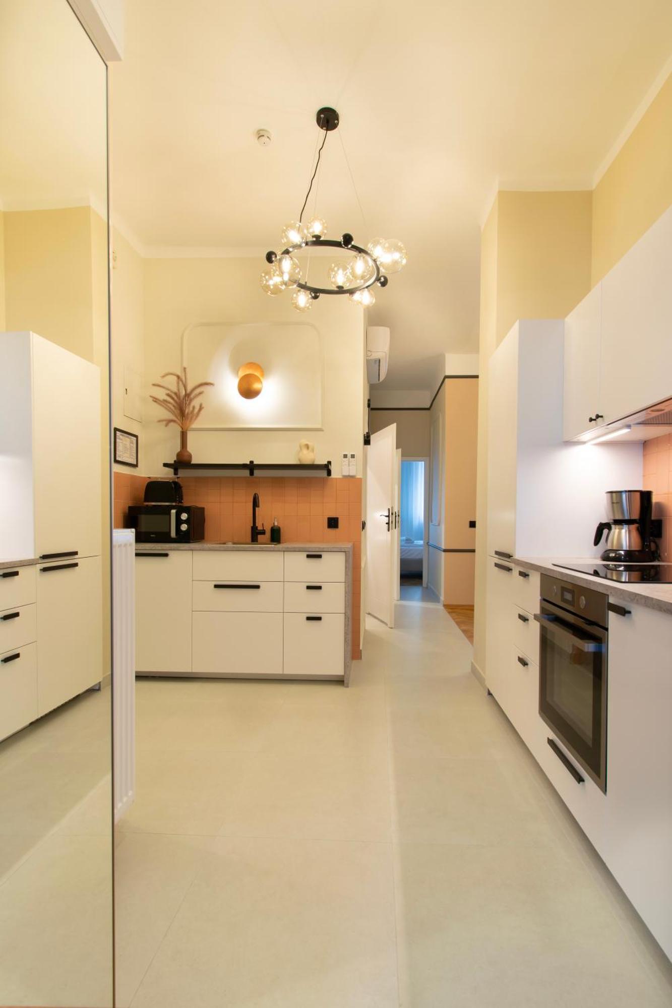 Central Apartments Warszawska Street クラクフ エクステリア 写真