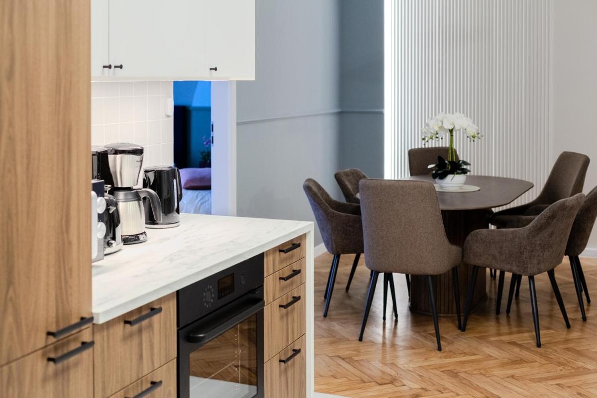 Central Apartments Warszawska Street クラクフ エクステリア 写真
