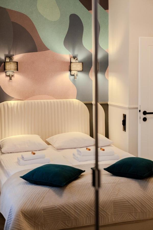 Central Apartments Warszawska Street クラクフ エクステリア 写真